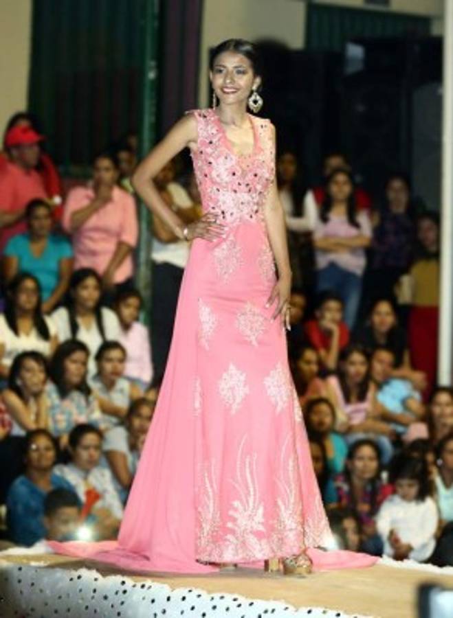 Kristen Urbina, la Reina Turisab 2019