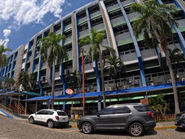 Piden a padres no comprar pólvora.