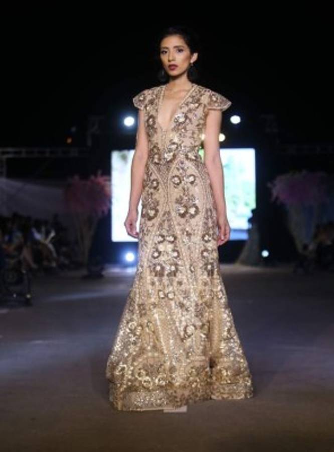 Yoyo Barrientos celebra 25 años de diseño