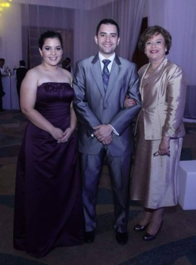 Brindis nupcial para sellar su felicidad