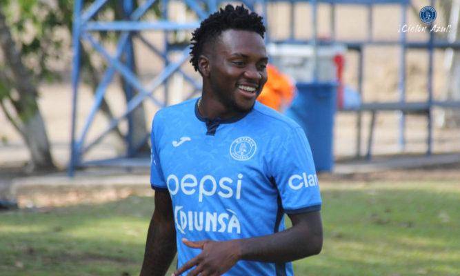 Jugadores que de haber seguido, Vida no estaría peleando por no descender