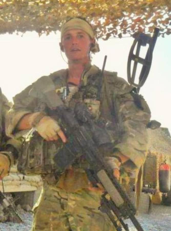 Ex guardaespaldas de David Beckham es encontrado muerto por su propia mamá