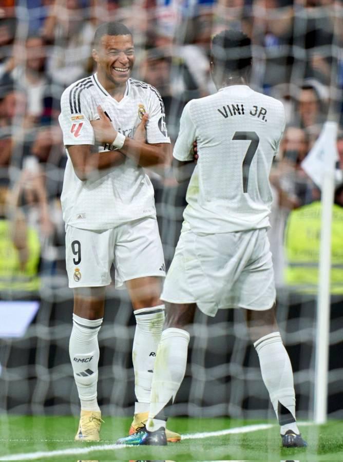 Barcelona tiembla: La poderosa alineación del Real Madrid para debutar en LaLiga de España