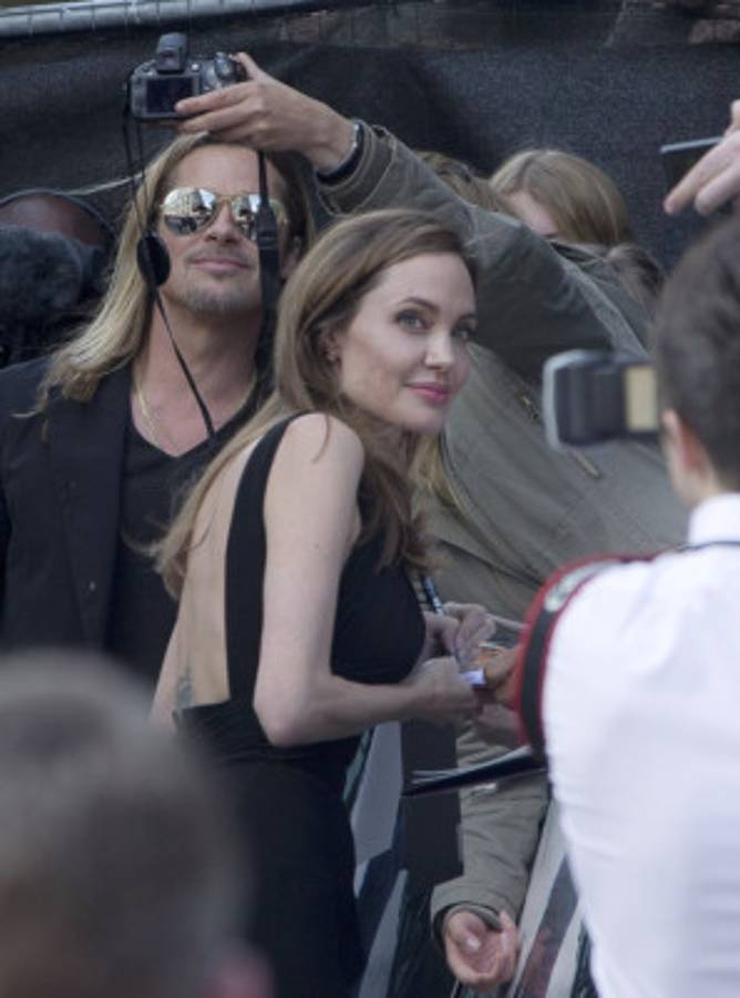 Angelina Jolie reaparece tras operación