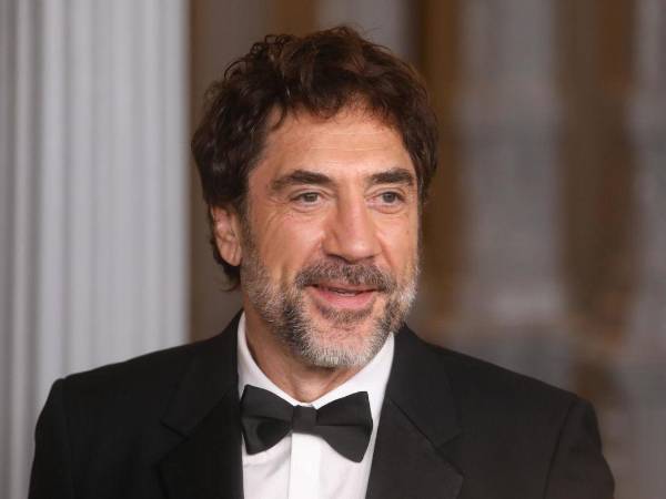 El actor español Javier Bardem hace un llamado a denunciar lo urgente “el genocidio de Israel en Gaza”, en los premios Emmy.