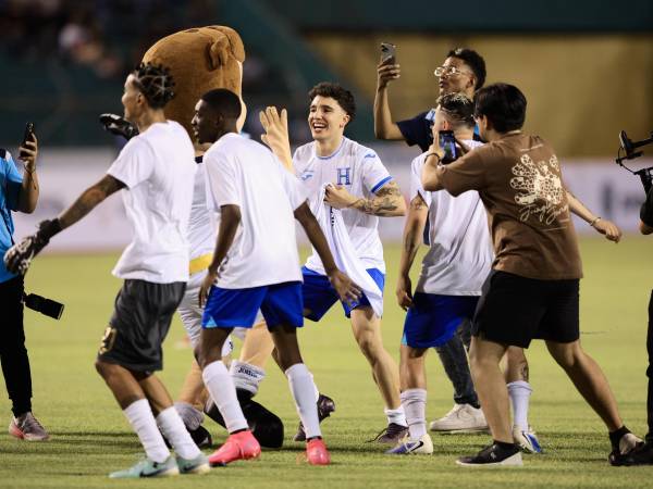 Tiktokers de Honduras fallan en casa y terminan cayendo ante los creadores de Brasil
