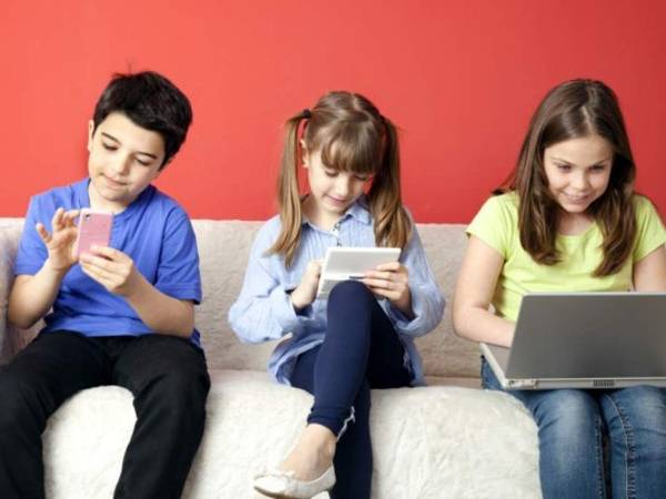No se debe satanizar las redes sociales, por el contrario con una buena supervisión son aliadas de la educación (Foto: El Heraldo Honduras/ Noticias de Honduras)