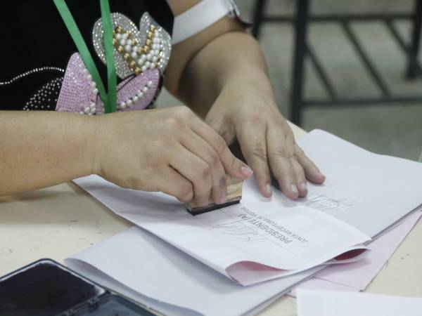 Las actas que se someterán a conteo especial son de los partidos Nacional y Liberal. Además, registran la mayoría de inconsistencias, dicen analistas.