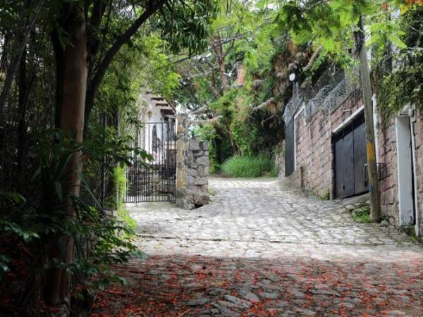 Callejones empedrados convierten al antiguo barrio Berlín en un lugar único para la capital.