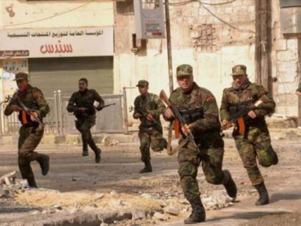 La aviación rusa presta apoyo a las tropas sirias en su ofensiva contra los yihadistas del Estado Islámico (EI).