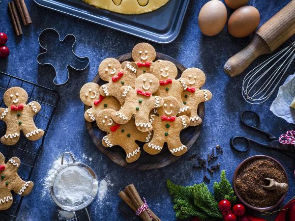 Involucra a tus hijos en el proceso de elaboración de estas galletas. En familia, las fiestas decembrinas se viven mejor.