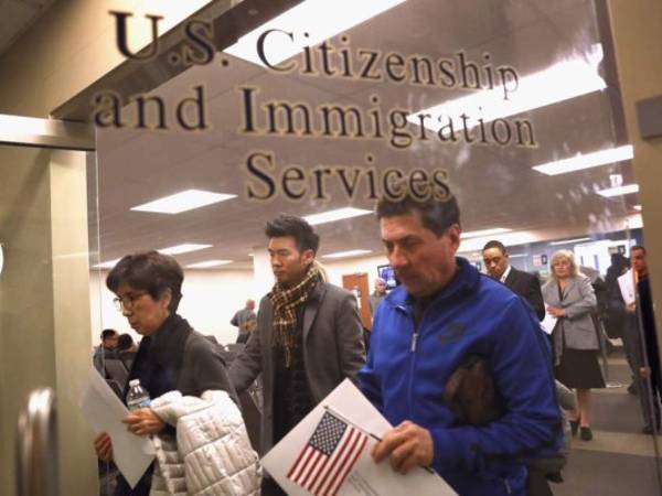 La nueva norma reducirá la cantidad de inmigrantes legales en EEUU. Foto: EFE/Archivo