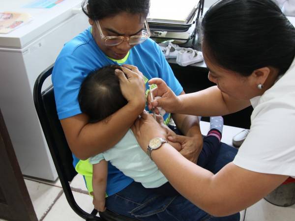 Autoridades de Salud en Tegucigalpa hacen llamado a capitalinos a jornadas de vacunación