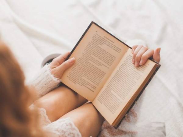 Leer derrumba el confinamiento y también abre la mente y el alma a experiencias positivas.