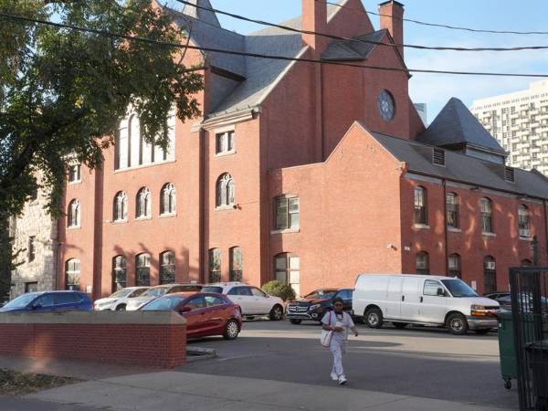 Iglesia Mother Bethel African Methodist Episcopal, la primera iglesia afroamericana establecida en 1787 de Filadelfia (Pensilvania).