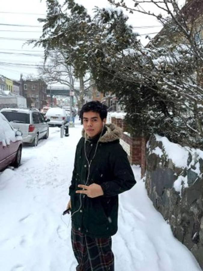 Así viven la nevada los migrantes hondureños en Estados Unidos