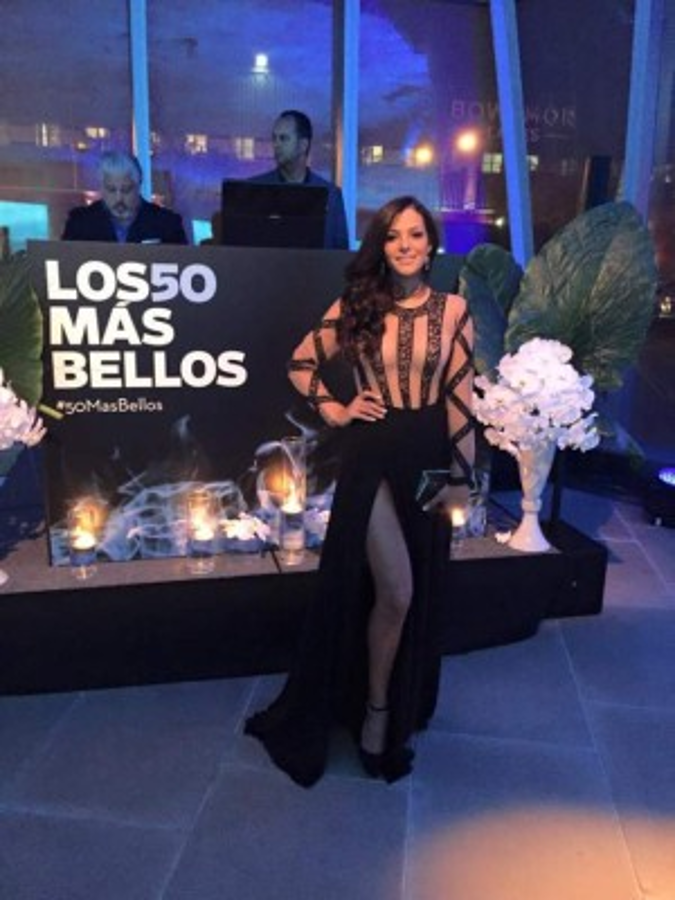 Nathalia Casco se luce en la alfombra de People en Español