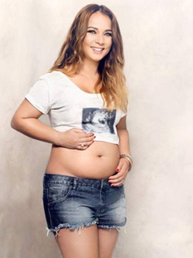 Adamari López está embarazada