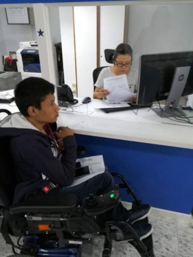 Pasaportes hondureños en España son entregados en solo unas horas