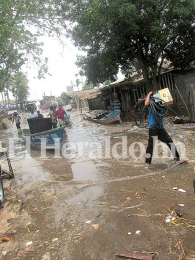 Marejadas amenazan el sur de Honduras