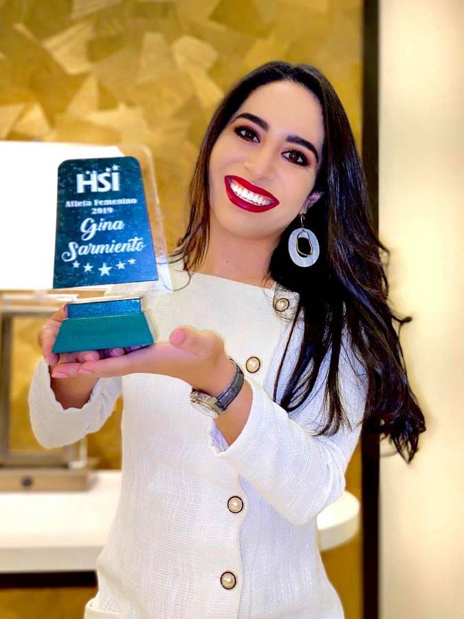 De igual manera ha obtenido varios trofeos como “Mejor Atleta de Honduras 2014” por el Comité Olímpico de Honduras, “Mejor Atleta de Honduras 2015” por el Comité Olímpico de Honduras, “Mejor Atleta de Honduras 2019” por HonduSports - Mejor Atleta de Honduras 2021 por Marca País.