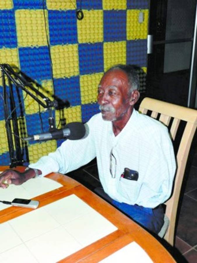 'Nico”, la voz garífuna que se robó el cariño de los olanchanos