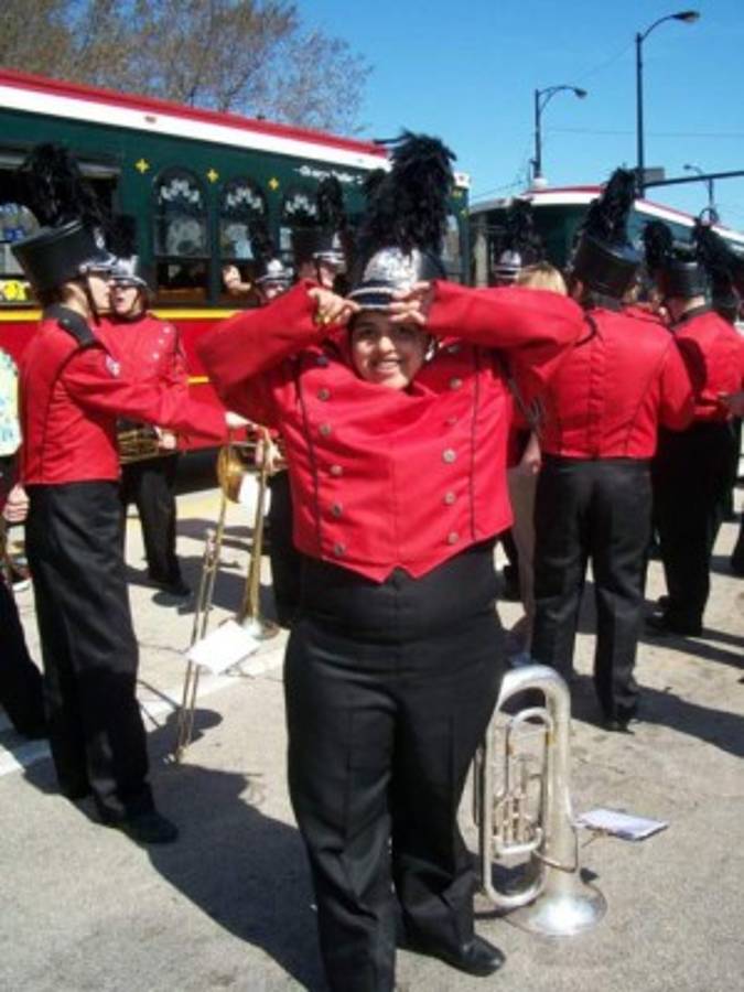 Hondureña recibe premio presidencial al voluntariado