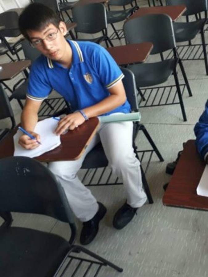 Fomentan el patriotismo en el San Miguel