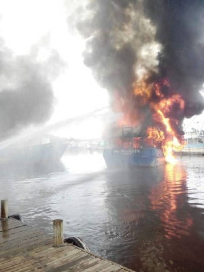 Llegan al HEU personas quemadas en la explosión de embarcaciones en Roatán
