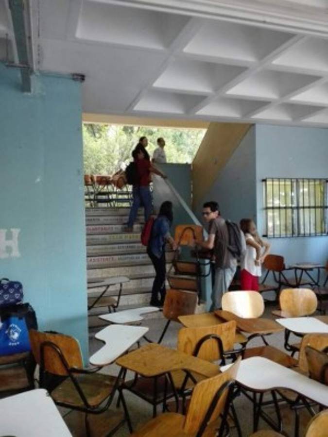Continúan las tomas este lunes en la Universidad Nacional Autónoma de Honduras (UNAH)