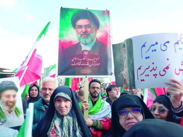 Conflicto. El nuevo supremo de Irán, Mojtaba Jameneí, en su primer mensaje a la nación, divulgado ayer jueves por la televisión estatal, anunció que el Estrecho de Ormuz debe permanecer cerrado, entre tanto, las dudas sobre el estado de salud de Jameneí siguen creciendo.