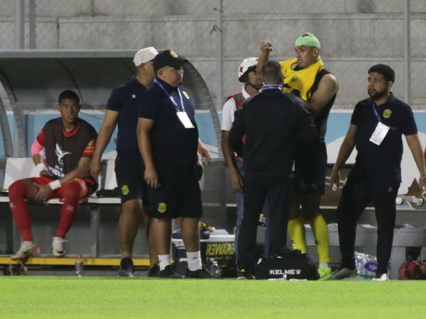 Olimpia en un apretado partido derrota a un Real España que no aprovechó sus oportunidades
