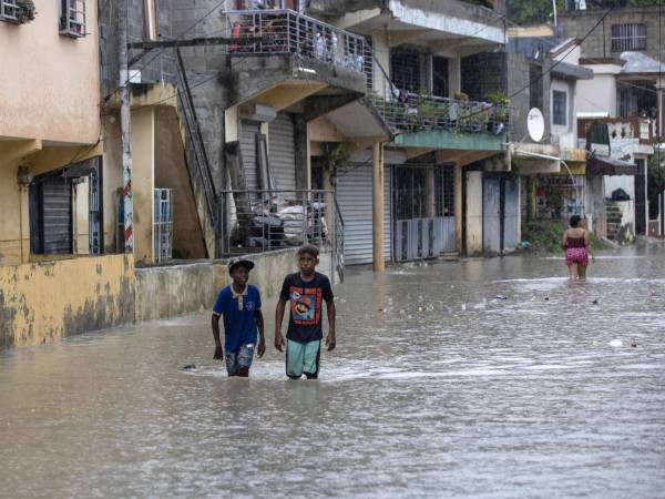El huracán Melissa, que inició como una tormenta tropical, ha puesto en alerta a varios países del Caribe.