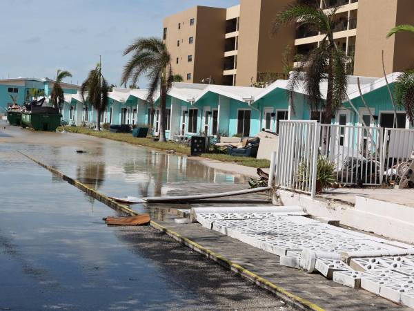 El sistema se desplaza hacia el oeste a 31 km/h y podría fortalecerse en los próximos días.