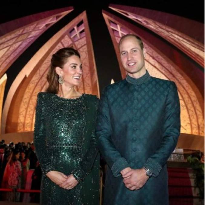 FOTOS: Los looks de Kate Middleton durante su visita a Pakistán