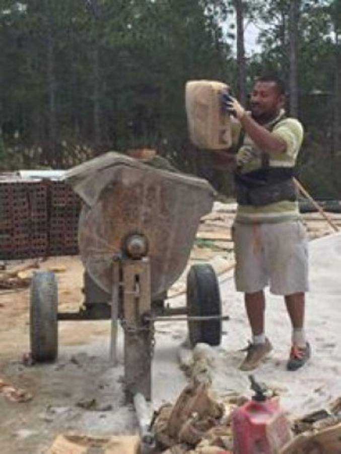 Hondureños ponen en alto nombre de su patria con su trabajo