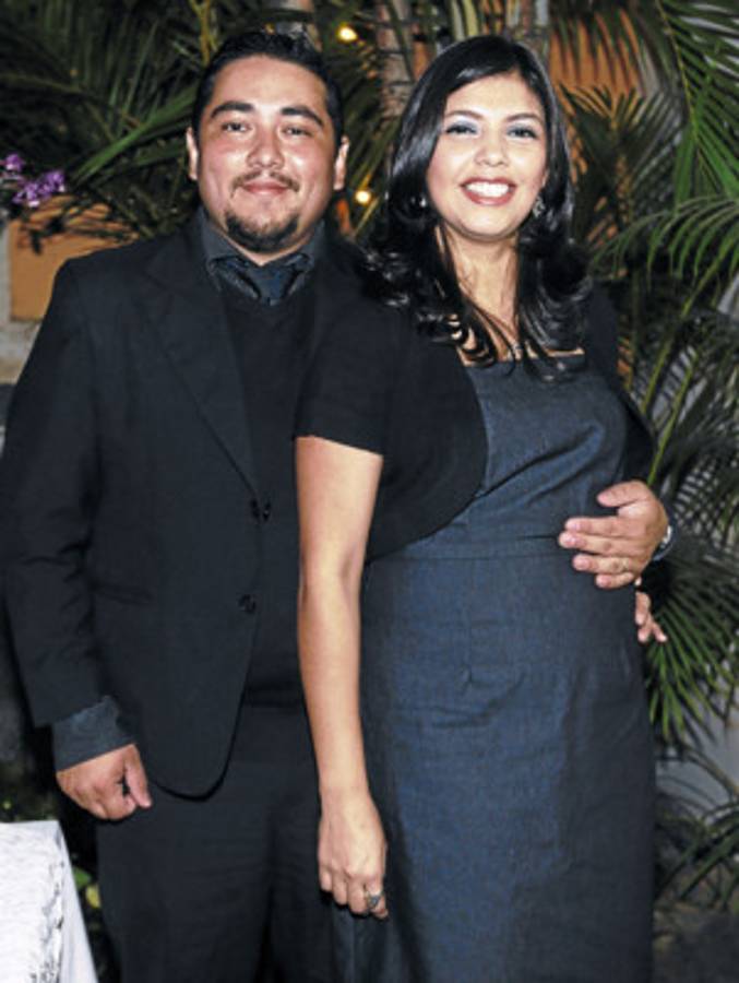 Franz Cruz y Ana Valladares ya son esposos