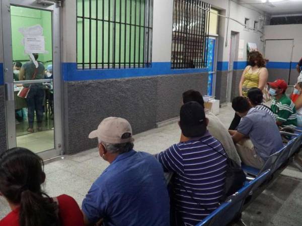 Honduras afronta una emergencia nacional a causa de la temporada de lluvias, mismas que traen como consecuencia un aumento de los casos de dengue a nivel nacional.