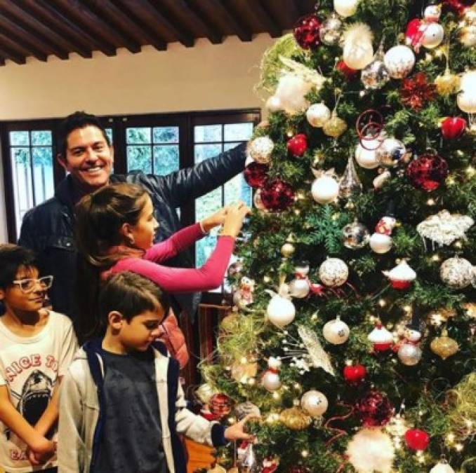 Bárbara, Santiago y Emiliano, los bellos hijos de Ernesto Laguardia