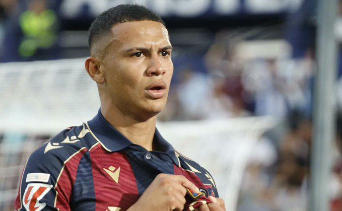 Kervin Arriaga y el motivo por el cual se ha 'enfriado' el traspaso del Levante a otro club