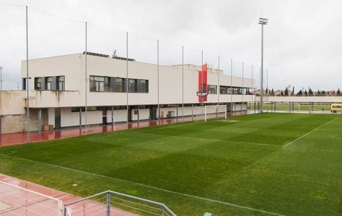 Equipo de LaLiga de España suspende entrenamiento por robos en los vestuarios