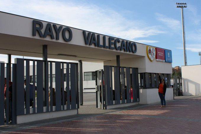 Equipo de LaLiga de España suspende entrenamiento por robos en los vestuarios