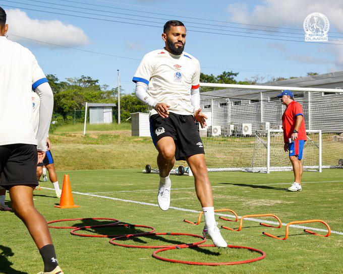 Tres bajas: Cambios en 11 titular de Olimpia por boleto a final de Copa Centroamericana