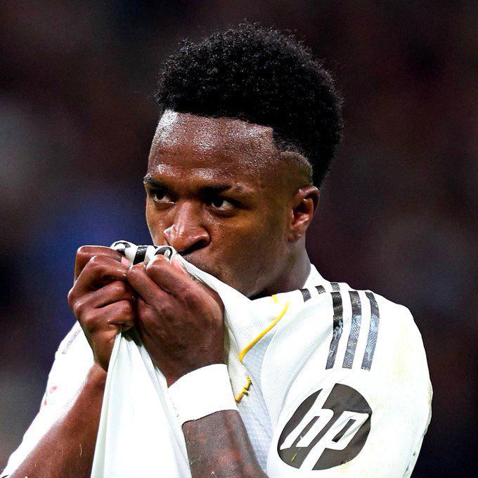 Vinícius Jr extiende su contrato con el Real Madrid; el nuevo salario que tendrá