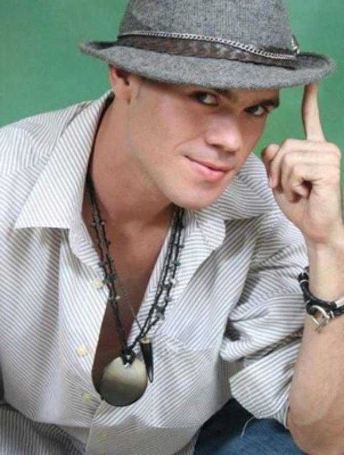 Jorge Armando Rivas y su pasión por el periodismo y la moda