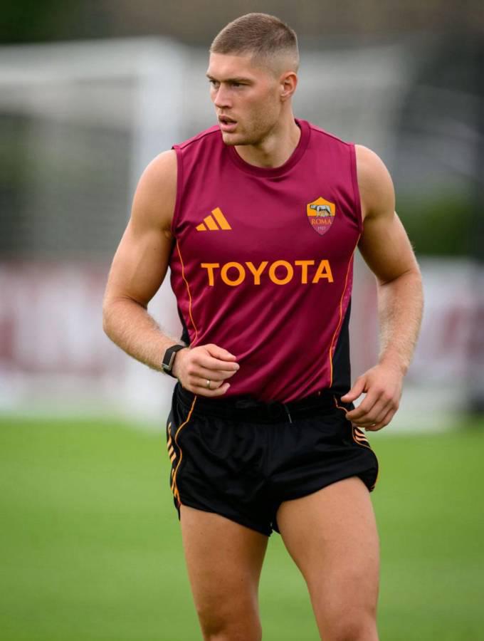 Fichajes: Se va del Real Madrid, nuevo jugador en Barcelona y un gigante busca a Donnarumma