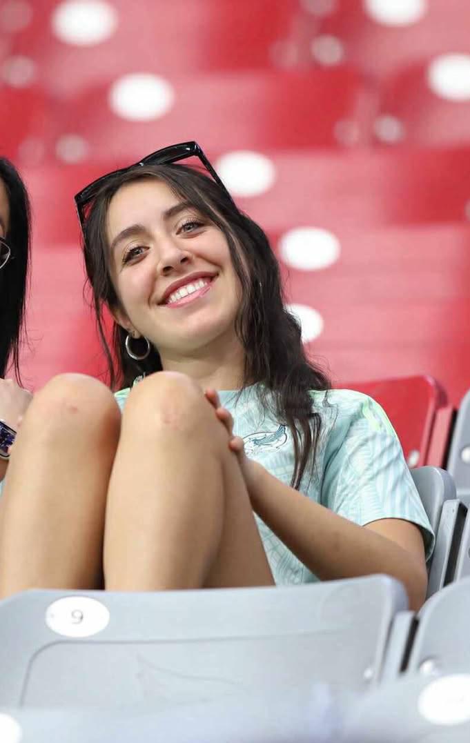 ¡Se llenó de chicas lindas! Las bellezas en el Honduras vs Panamá de Copa Oro