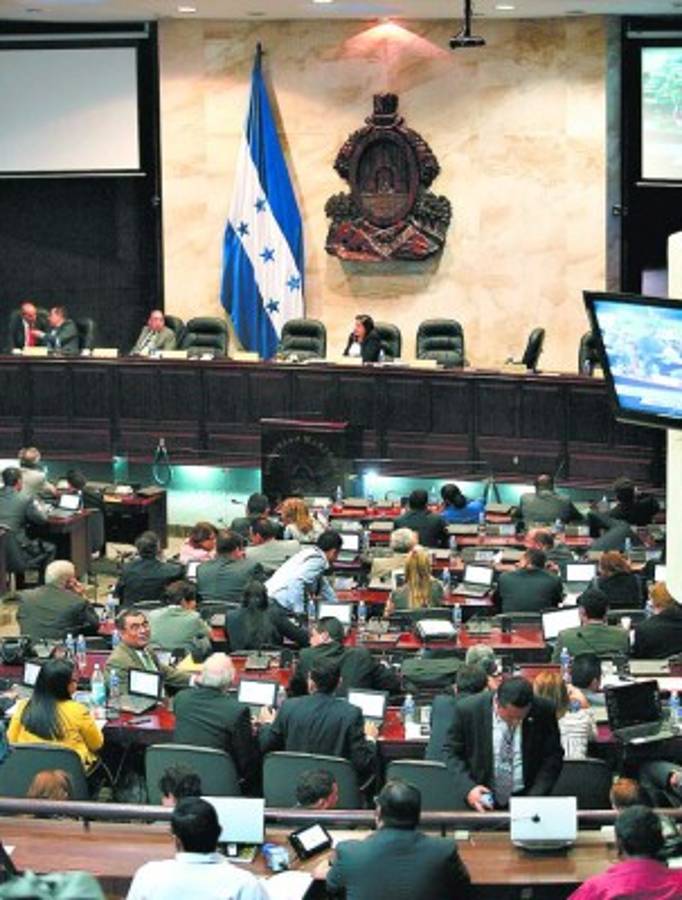 Honduras: Listos 80 diputados para votar por el sí de la Policía Militar