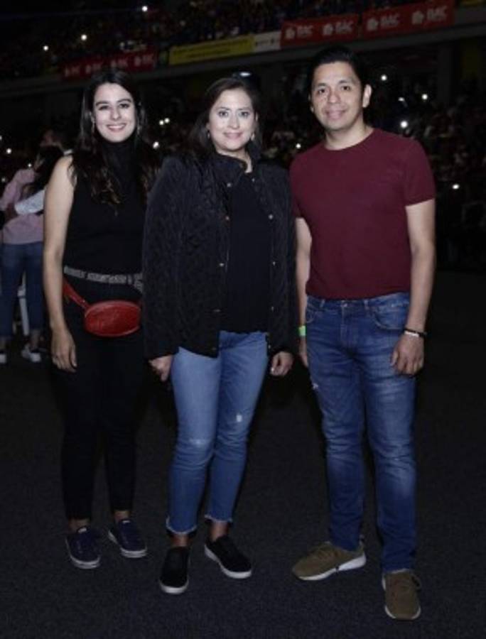 Perales se despidió a lo grande del público catracho