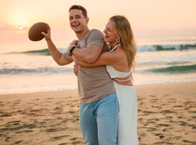 Jenna Brandt es la novia del mariscal de los San Francisco 49ers, Brock Purdy. Practica el voleibol y el atletismo, pero sobre todo es la máxima defensora de su novio ante sus críticos.